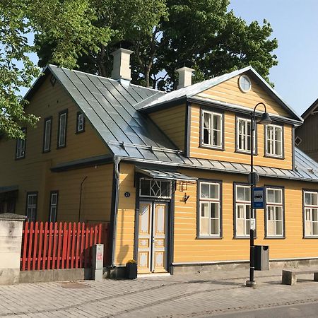 Lossi Apartment Куресааре Екстериор снимка