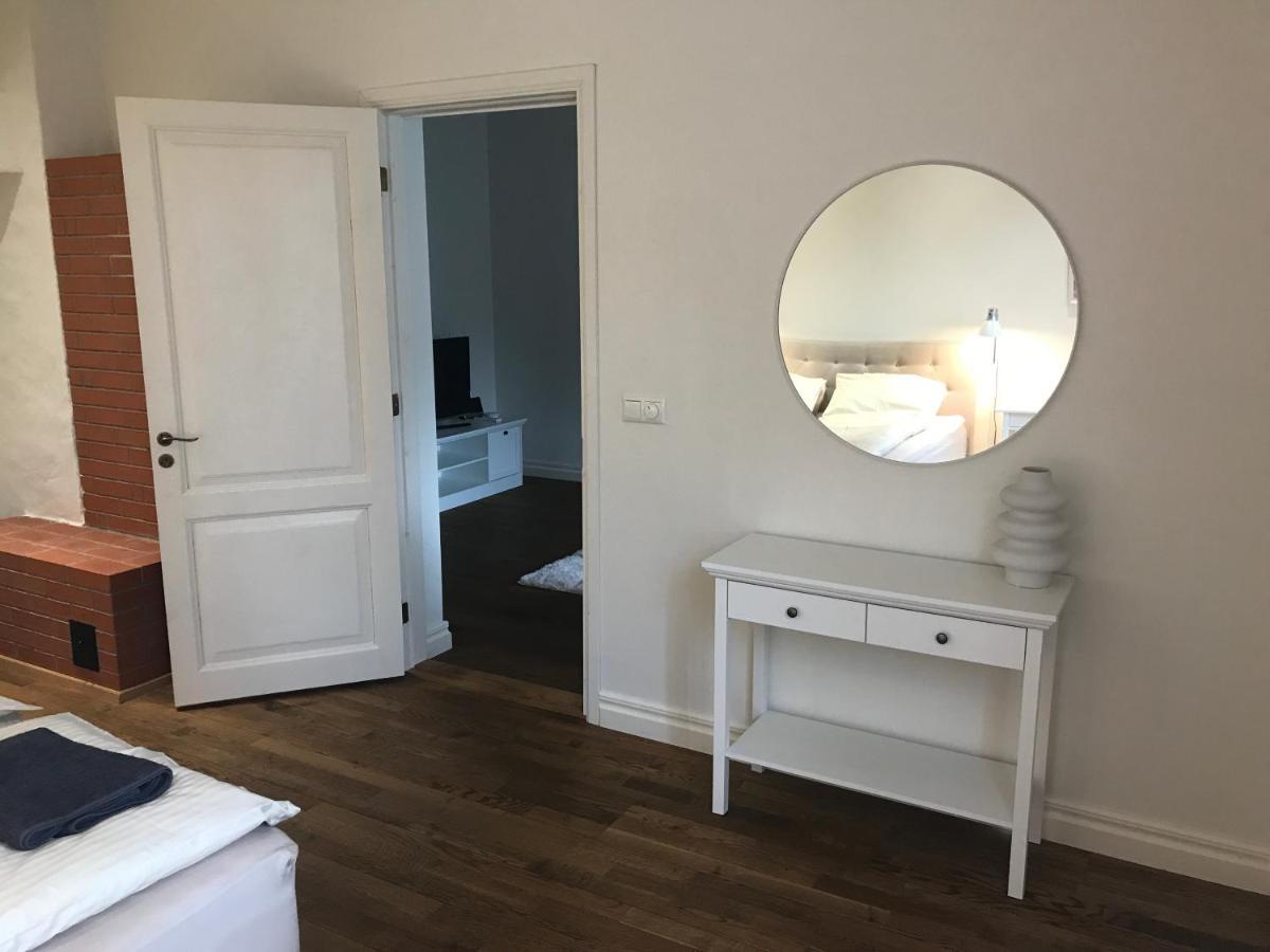 Lossi Apartment Куресааре Екстериор снимка